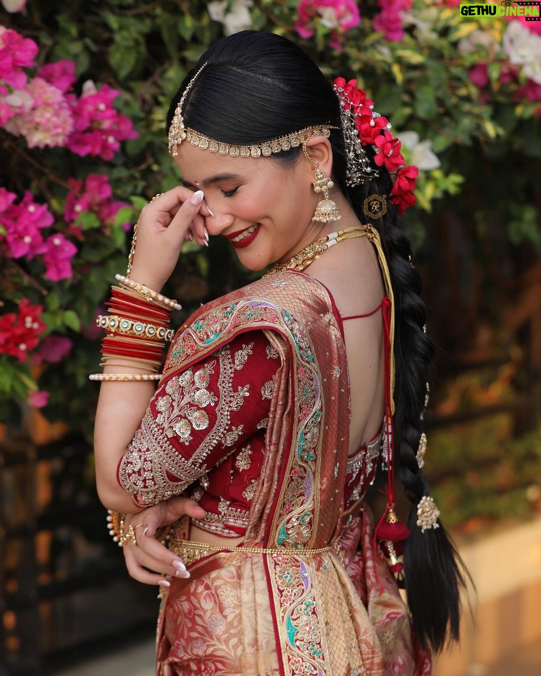 Celesti Bairagey Instagram - கண்மணி❤️ Makeup and hair by @kashishjain613 @priya4759 Beautiful outfit @amrut_thefashionicon Photo credit @udfilmsandphoto #bride #bridal #bridalmakeup #indianbride #makeupartist #makeuplook