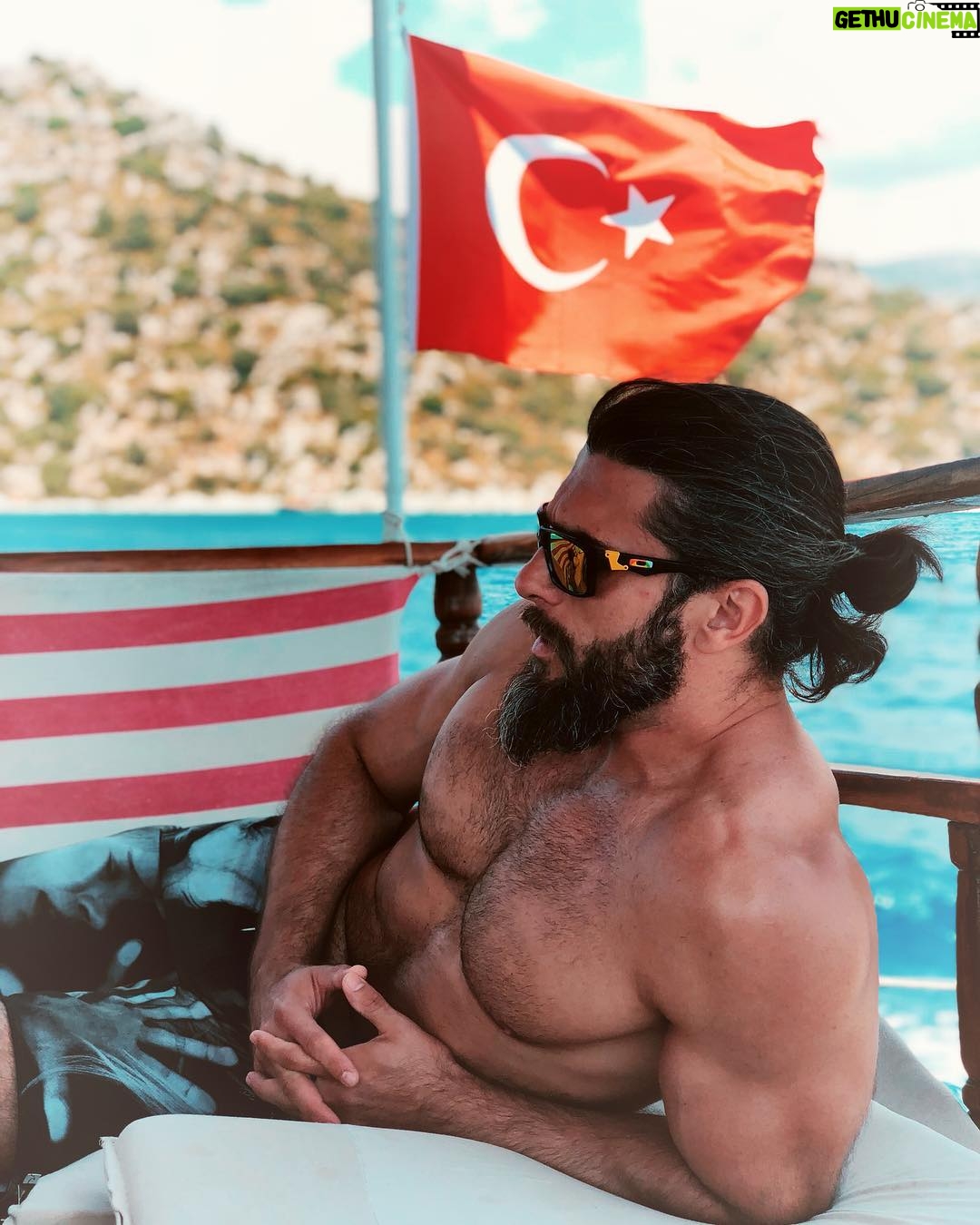 Cengiz Coşkun Instagram - 🇹🇷 Kekova Batik Kent