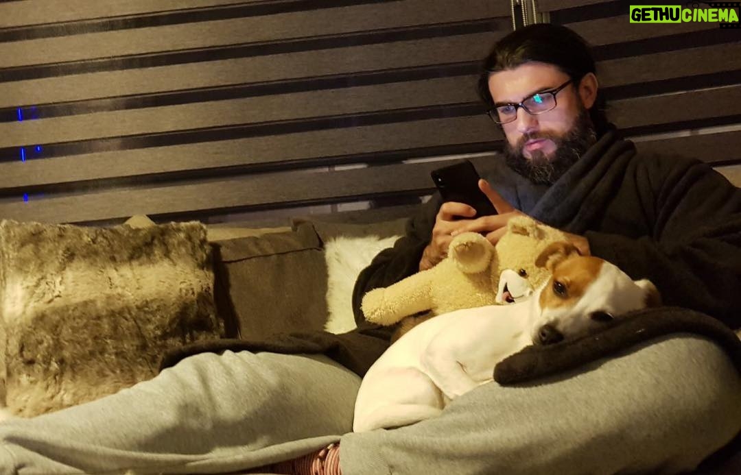 Cengiz Coşkun Instagram - #jackrussell #her #toy #and #me #tbt