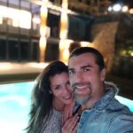 Cengiz Coşkun Instagram - Tüm dünyada barışın, sevginin, neşenin, sağlığın, hoşgörünün, mutluluğun, refahın, bolluğun bereketin, güzelliklerin hakim olduğu, sevdiklerimizle birlikte hayatı paylaştığımız, temiz, iyi, pırlanta kalpli insanlarla karşılaştığımız tüm ihtişamıyla gelen bir 2024 yılı diliyorum. 🌟💫 I wish a year 2024 in all its glory, where peace, love, joy, health, tolerance, happiness, prosperity, abundance and beauty prevail all over the world, where we share life with our loved ones and where we meet clean, good and diamond-hearted people.💫🌟