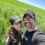 Cengiz Coşkun Instagram - Eğer gülmeyen birini görürsen, ona seninkilerden birini ver. :) 😎 if you see someone without a smile, give them one of yours. :) 😎