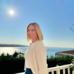 Ceyda Düvenci Instagram - Nietzsche ne güzel demiş: “Yaşamak için bir nedeni olan kişi, hemen her nasıla dayanabilir. ” bırakın sadece güneş girsin içeri…
