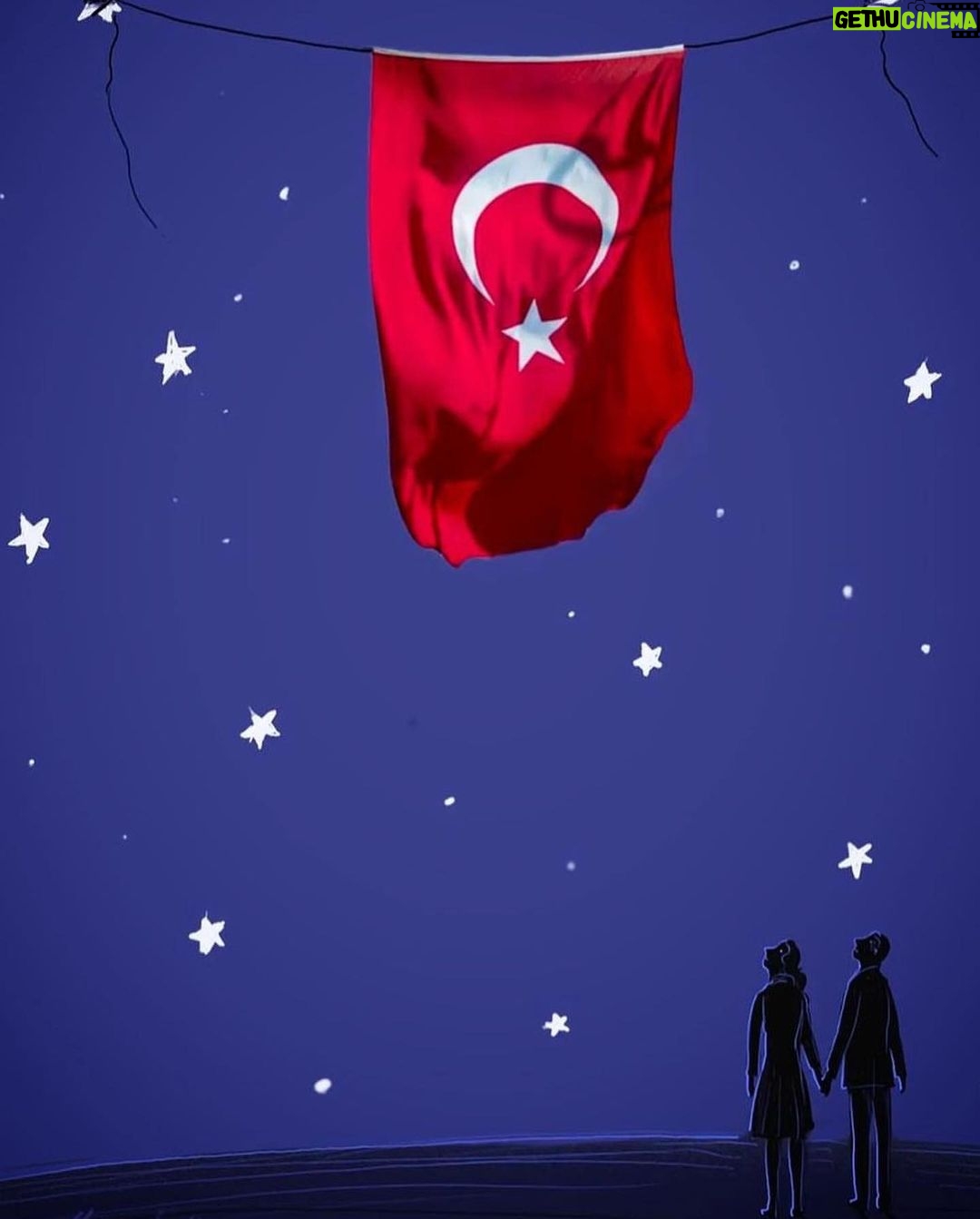 Ceyda Düvenci Instagram - En güzel parmak izi CUMHURİYET… tek ve biricik… 100. Yaşını kutlamaya başlıyoruz bugün… 🇹🇷🇹🇷🇹🇷🇹🇷🇹🇷🇹🇷sonsuz olsun, MAVİ GÖZLERİNİN bizdeki sonsuz aşkı gibi…