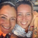 Ceyda Düvenci Instagram - Bugün günlerden canımmmmm MAVİŞİMMM… @aslicureklibatir olmasaydın hayat çoook eksik olurdu… iyi ki doğdunnnn iyi ki varsın balımmmmmmm mavişimmmmm kardeşimmmmm ortağımmm sırdaşımmmmm ömürlüğümmmm 🎂🎂🎂🎂🎉🎉