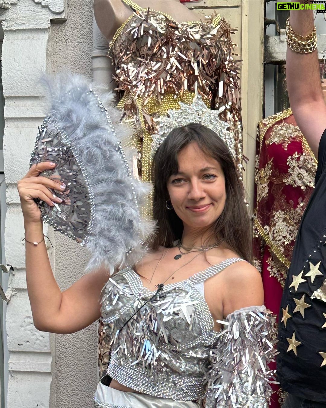 Ceyda Kasabalı Instagram - ben ve kafaya taktıklarım shshhw