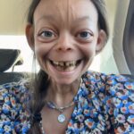 Ceyda Kasabalı Instagram - ay 90 lar yıllık fotografları akımı varmış hemen ben de yaptım nasıl olmus chnfjdjq ? #ai #oley
