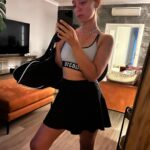 Ceyda Kasabalı Instagram - favorilerimde olan bazı anlamsız fotolarımı paylasmak istedim en sona da en favorimi koydum OBUAAAAAAA
