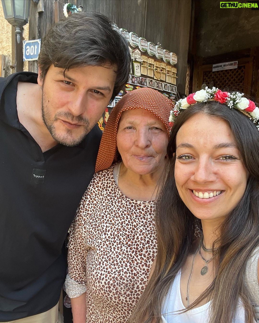 Ceyda Kasabalı Instagram - 4.fotodan sonra başına buyruk yorumlarını size bırakıyorum ahshhws #safranbolu