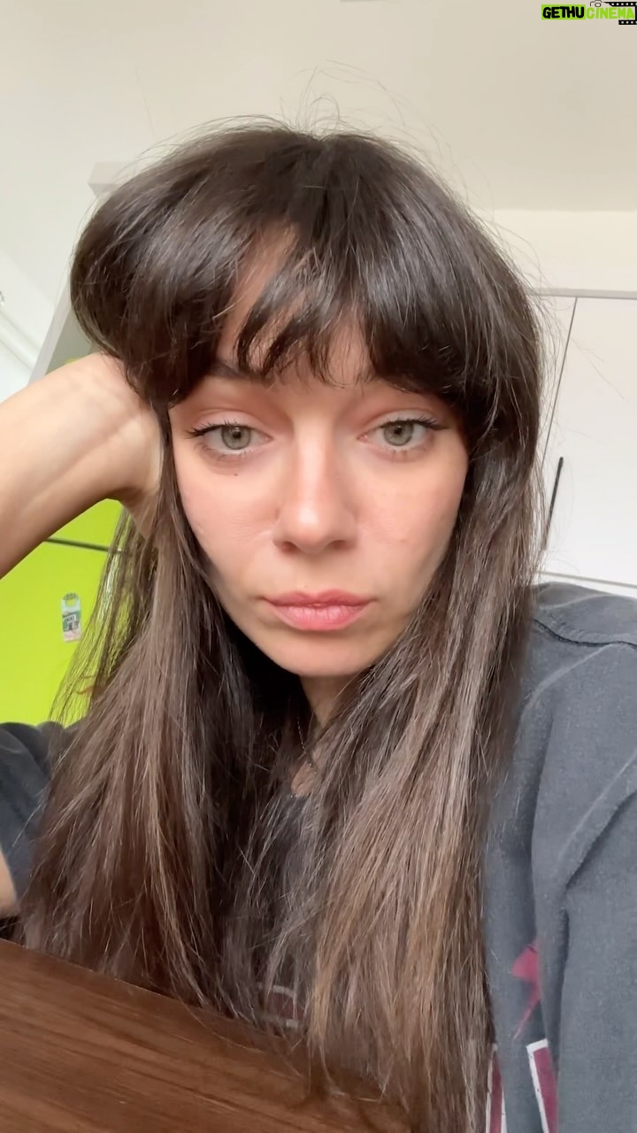 Ceyda Kasabalı Instagram - en son halaya bağladık mecbur chdhw