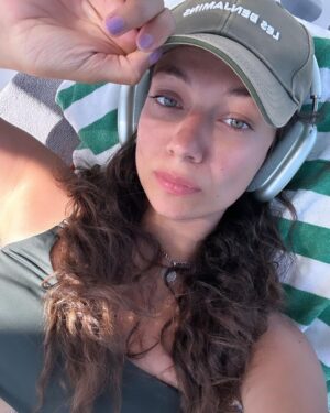 Ceyda Kasabalı Instagram - favorimi en sona koydum ❤️