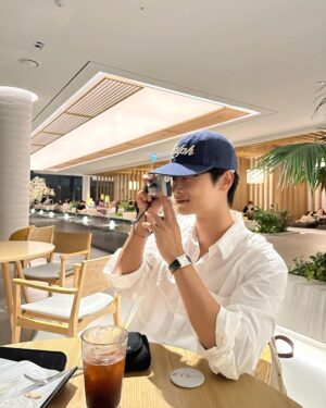Cha Hak-yeon Instagram - 요즘 근황🧐