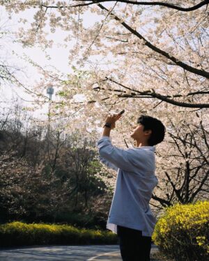 Cha Hak-yeon Instagram - 오늘의 기록_20230330

봄🌸
