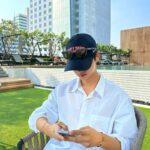 Cha Hak-yeon Instagram - 오늘의 기록_20230320 오늘도 맑음😎