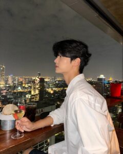 Cha Hak-yeon Instagram - 😎