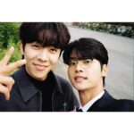 Cha Hak-yeon Instagram - - 우학이로 만난 무인도의 디바는 또 한 뼘 성장할 수 있었습니다. 우학이로 지내는 동안 무더운 여름도 찬바람 불던 초겨울에도 따듯하고 포근 한 시간을 보내며, 현장으로 달려가는 날은 언제나 즐거웠습니다.  오늘 마지막 화를 끝으로 우학이를 보내주려니 서운한 마음만 가득합니다.  표현과 감정에 솔직하고 사랑하는 사람들에게 아낌없이 자신을 다 내어주는 우학이를 통해 많이 배웠습니다. 감정에 서툰 제가 우학이를 충분히 연기할 수 있도록,  현장에서 격려와 응원과 애정으로 부족한 저의 모든 표현을 허락해 주셨던 오충환 감독님  따듯하고 유쾌한 우학이로 온전히 보일 수 있게  집필해 주신 박혜련 작가님, 은열 작가님  사랑할 수밖에 없었고, 좋아할 수밖에 없는 나의 드론 목하야, 내가 많이 의지할 수 있게 도와줘서 고마워.  덕분에 오롯이 우학이로 살아내면서 마음껏 웃고 울 수 있었다.  든든하고 고마운 내 동생 보걸아, 내 동생이 너라서 늘 좋았다. 언제나 솔직하게 고민도 나누고 다가와 줘서 고마웠다. 곧 보자!  이름만 떠올려도 눈물 핑 도는 우리 어무니 아부지! 드라마 속에서도 현장에서도 힘이 되어주셔서 진심으로 감사합니다. 끝으로 우학이를 늘 반갑게 맞아주고, 함께 울고 웃어준 현장 스태프분들 벌써 보고 싶네요. 고마웠습니다. 또 다른 현장에서 만나 반갑게 인사 나눠요. 그리고 ’무인도의 디바‘와 우학이를 사랑해 주고 응원해 주신 시청자분들께 감사합니다. 더욱 노력하고 성장하는 차학연으로 보내주신 사랑에 보답하는 배우가 되겠습니다. 고맙습니다.
