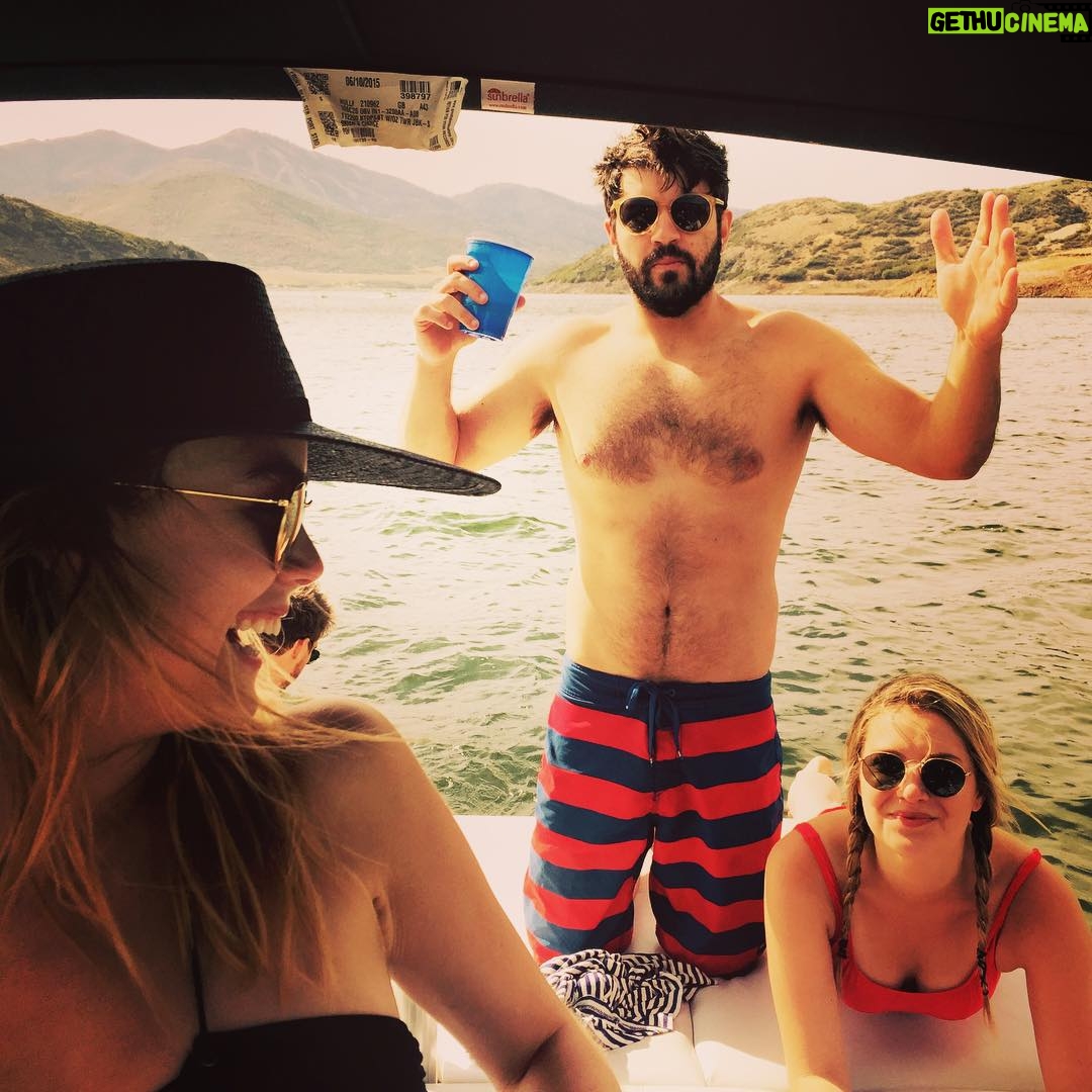 Chace Crawford Instagram - Back to Thkool. @rebeccarittenhouse @zoe_levin @jordyofantastico