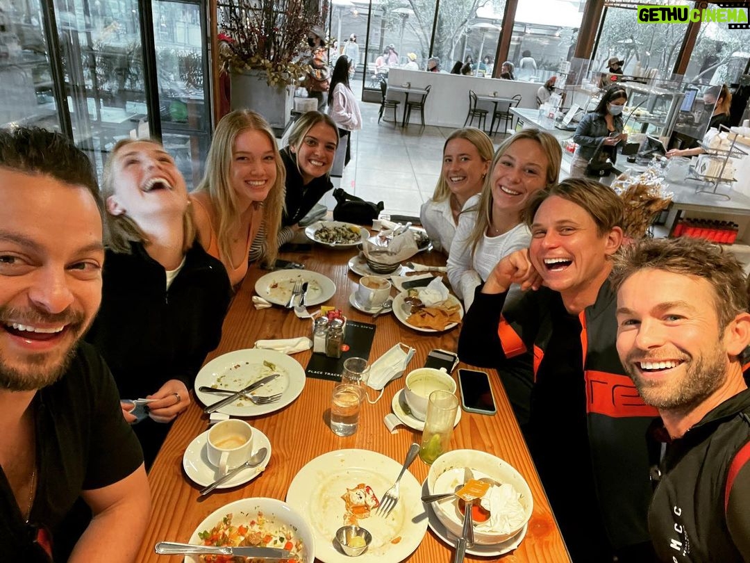 Chace Crawford Instagram - Shoutout to the @uclawsoccer team who we had breakfast with after meeting them in line on our bike ride stop. I wanted a photo and now I’m blowing up their spot #bruins