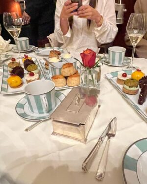 Chace Crawford Instagram - High tea 🏴󠁧󠁢󠁥󠁮󠁧󠁿