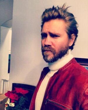 Chad Michael Murray Instagram - HO HO HO🎅🏼 Nick Junior coming soon:)