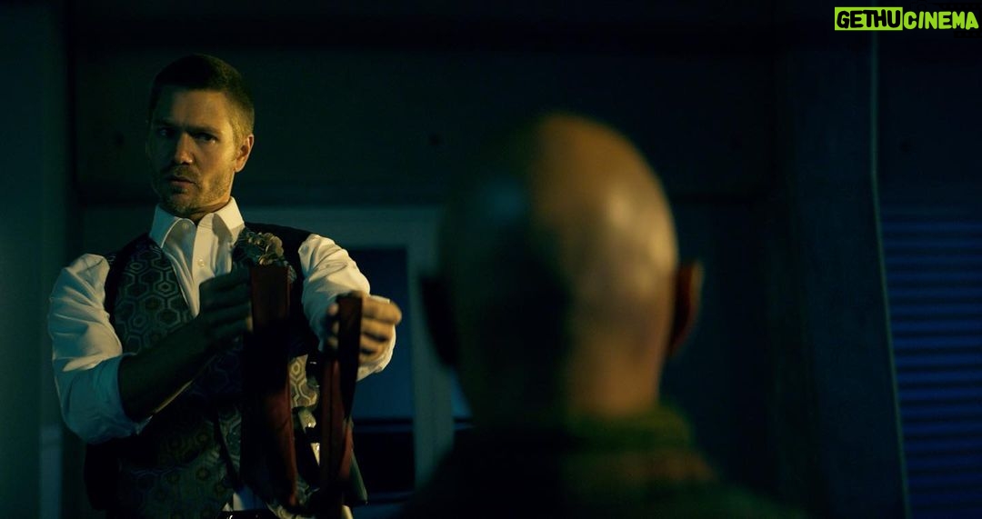 Chad Michael Murray Instagram - I’m excited about this one. #Fortress Directed by my good buddy @jamescullenb I went looking for insanity and found some with this character Balzary. Bringing it to the screen this December 16th is @lionsgate Produced by @randallemmettfilms @georgefurla With #brucewillis @realjessemetcalfe @serdariusblain @theshando @michaelsirow @thekatalinav @sean.kanan @jtfoxxofficial #fortress #action #badguy #goodguy #cryptocurrency #REDpocketSQUARE