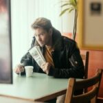 Chad Michael Murray Instagram - Remember back when we’d read the paper with coffee? Waaaaay back before iPhones😂😂😂 Boy oh boy that’s cray #Apple changed morning coffee for ever.