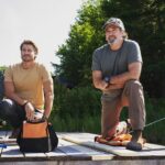 Chad Michael Murray Instagram - Just two guys living the dream🤙 #sullivanscrossingtv #sullivanscrossing TOMORROW NIGHT 7pm on @ctv EPISODE 3 catch up using the CTV app.