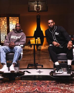 Chad Ochocinco Instagram - Pepe + @kingjames 

📸: @theovision1