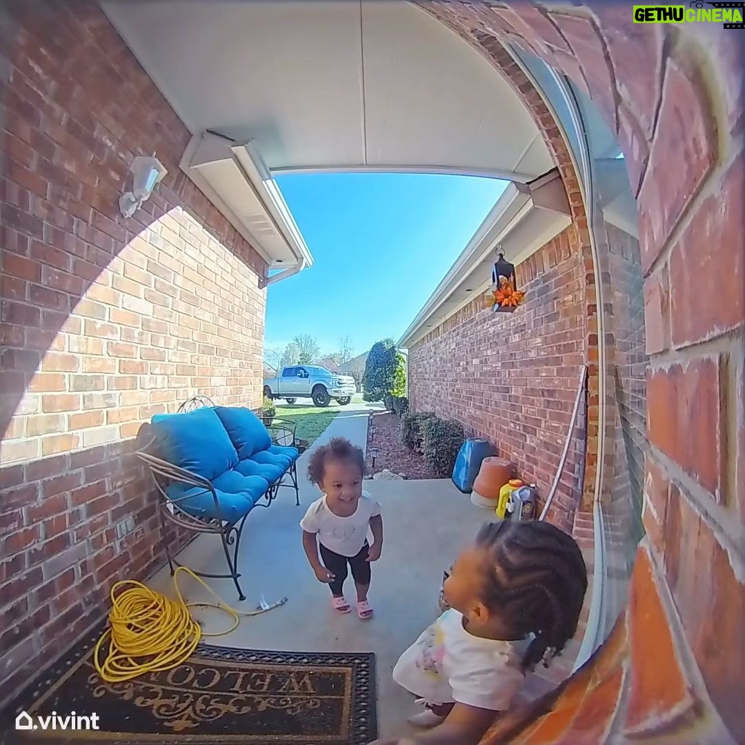 Chad Ochocinco Instagram - French Fry playing Ding Dong Ditch at 2 years old brings some great memories from the 80’s 😍
