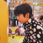 Chae Hyung-won Instagram - 👏 - @louisvuitton #LVxYayoiKusama