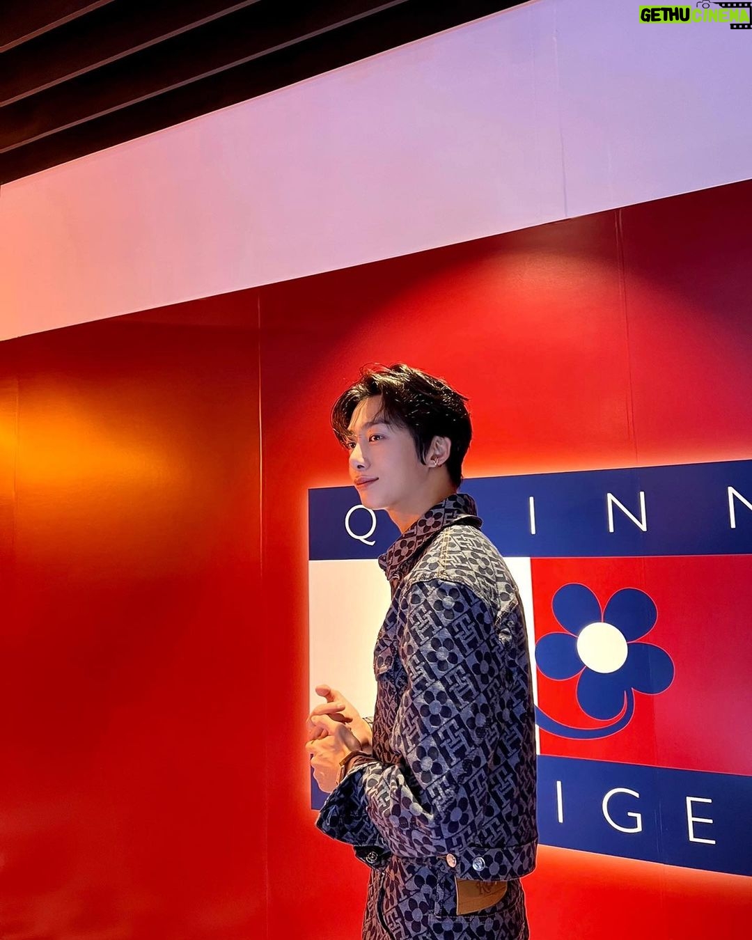 Chae Hyung-won Instagram - 타미🙃 - #AD #TommyHilfigerXRichardQuinn #타미힐피거 #TommyHilfiger