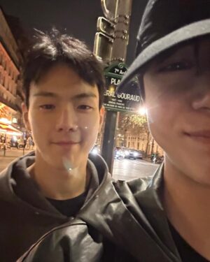 Chae Hyung-won Instagram - Love Paris 🇫🇷