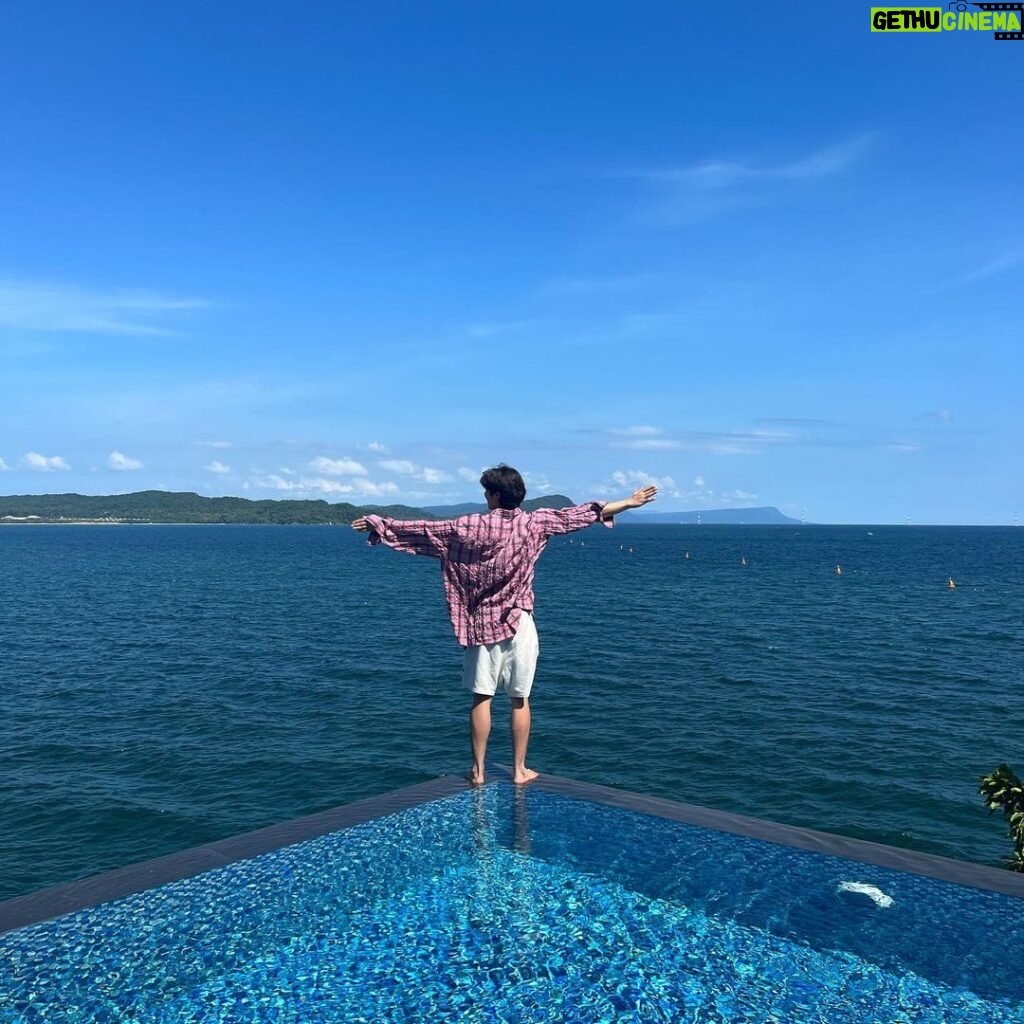 Chae Jong-hyeop Instagram - 🇻🇳✈️🥰 가족여행 Premier Village Phu Quoc Resort Managed by Accor