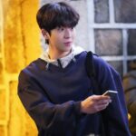 Chae Jong-hyeop Instagram – 오늘도 박태준 
9시50분 기다리는중:)