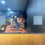 Chae Jong-hyeop Instagram – 상 받는 거 마냥
신나게 떨고 온 
서울가요대상🙈