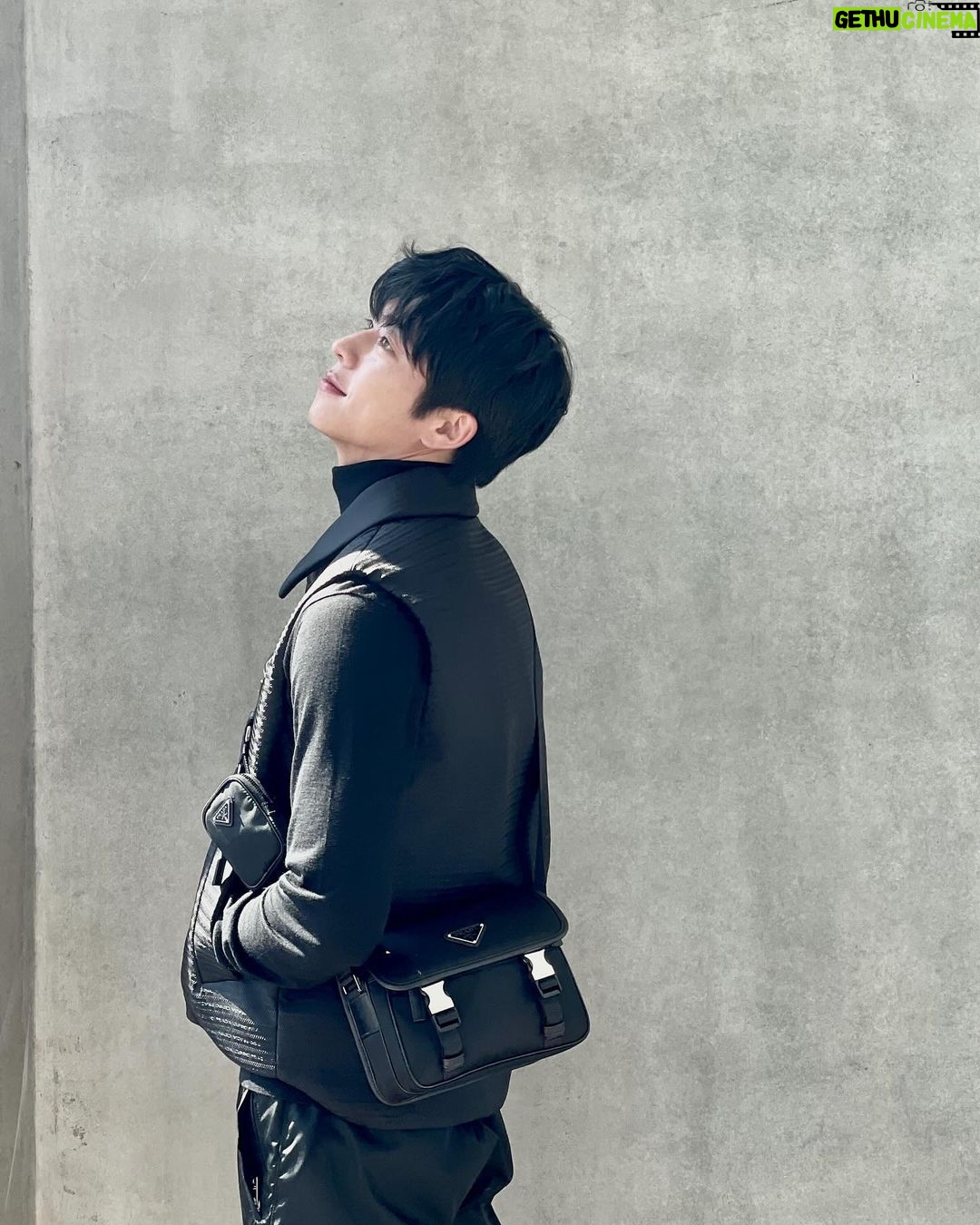 Chae Jong-hyeop Instagram - #ad @prada #PradaReNylon