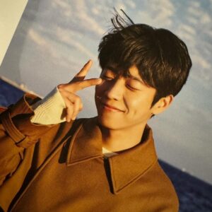 Chae Jong-hyeop Instagram - 👋