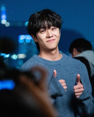 Chae Jong-hyeop Instagram - 👍👍