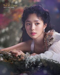 Chae Soo-bin Instagram - 극장에서 만나요 우리💗