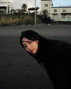 Chae Soo-bin Instagram - 🖤