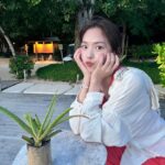 Chae Soo-bin Instagram - 그림같았던 여행🩵 고맙습니당 @tripfolders Six Senses Ninh Van Bay, Nha Trang