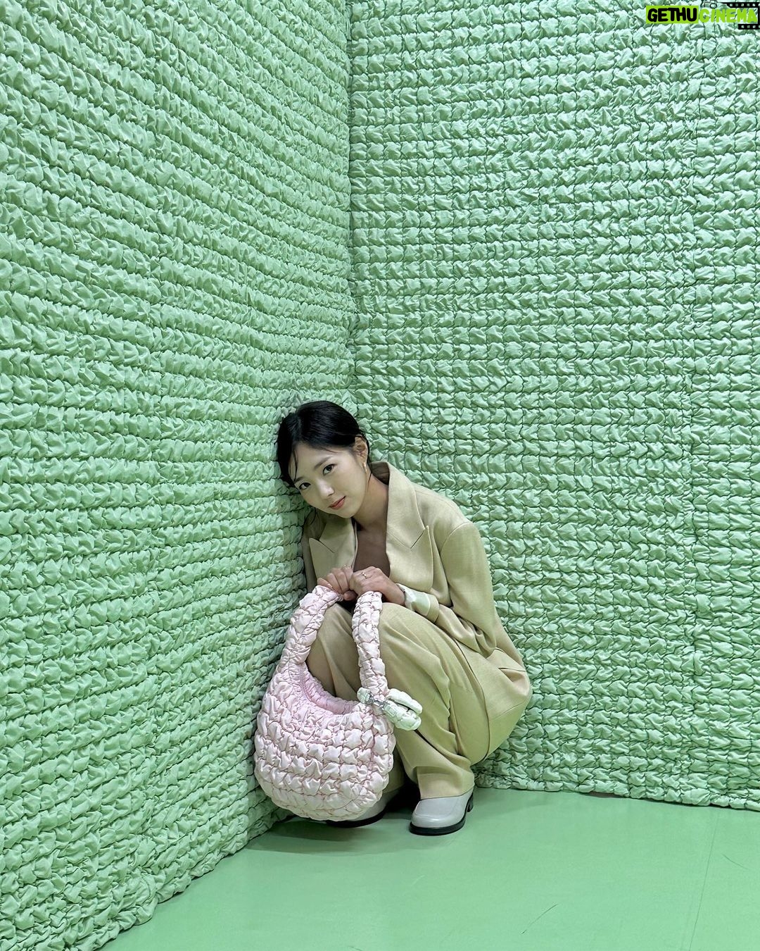 Chae Soo-bin Instagram - #COS퀼티드백팝업스토어 #COSSeoul