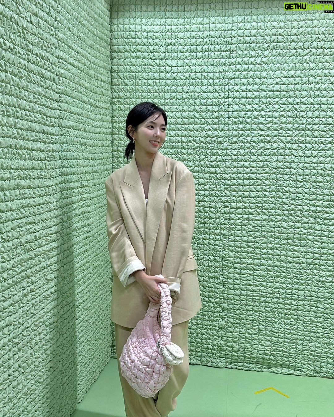 Chae Soo-bin Instagram - #COS퀼티드백팝업스토어 #COSSeoul