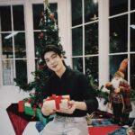 Chaikamon Sermsongwittaya Instagram - Merry Christmas✨💫 #Bosschaikamon #ShawtyBoss #BoNoh