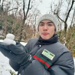 Chaikamon Sermsongwittaya Instagram - First Snow❄️⛄️ #Bosschaikamon #ShawtyBoss #BoNoh Beijing