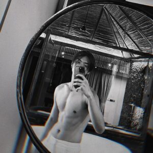 Chaikamon Sermsongwittaya Instagram - Dark Mode 🌒

#Bosschaikamon #ShawtyBoss #BoNoh