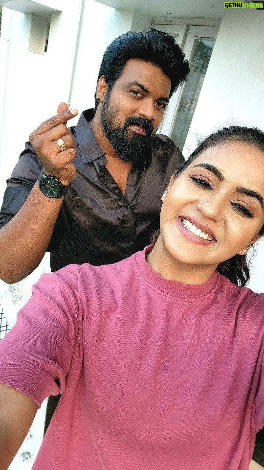 Chaitra Reddy Instagram - Oru Change Over Panna Vida Maatringa @chaitrareddy_official 😉