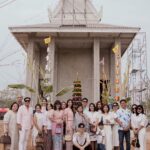Chalida Vijitvongtong Instagram - ขอกราบขอบพระคุณทุกท่าน ที่ได้ร่วมบุญและร่วมกุศลในการทำบุญยกช่อฟ้า ที่จังหวัดลพบุรี วัดดำรงบุล ซึ่งเป็นที่ของคุณตาที่ได้บริจาคให้ได้สร้างวัดนี้ ขอร่วมอนุโมทนาบุญกับทุกท่านนะคะ 🙏🏻 วัดดำรงบุล อช่องสาริกา อพัฒนานิคม จลพบุรี