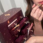 Chalida Vijitvongtong Instagram – I’m nicer when I’m feeling my lippie 💋

#CharlotteTilburyTH
#CharlotteTilburyHoliday