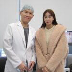 Chalida Vijitvongtong Instagram – 비타민주사하쟈~ 잘 챙겨주셔서 고마워용~

ขอบคุณพี่ๆที่ดูแลให้วิตามินกับพวกเรานะคะ 💘❄️⛄️

@oum_sarang599 @ab_plasticsurgery_th  @tikdawan_w