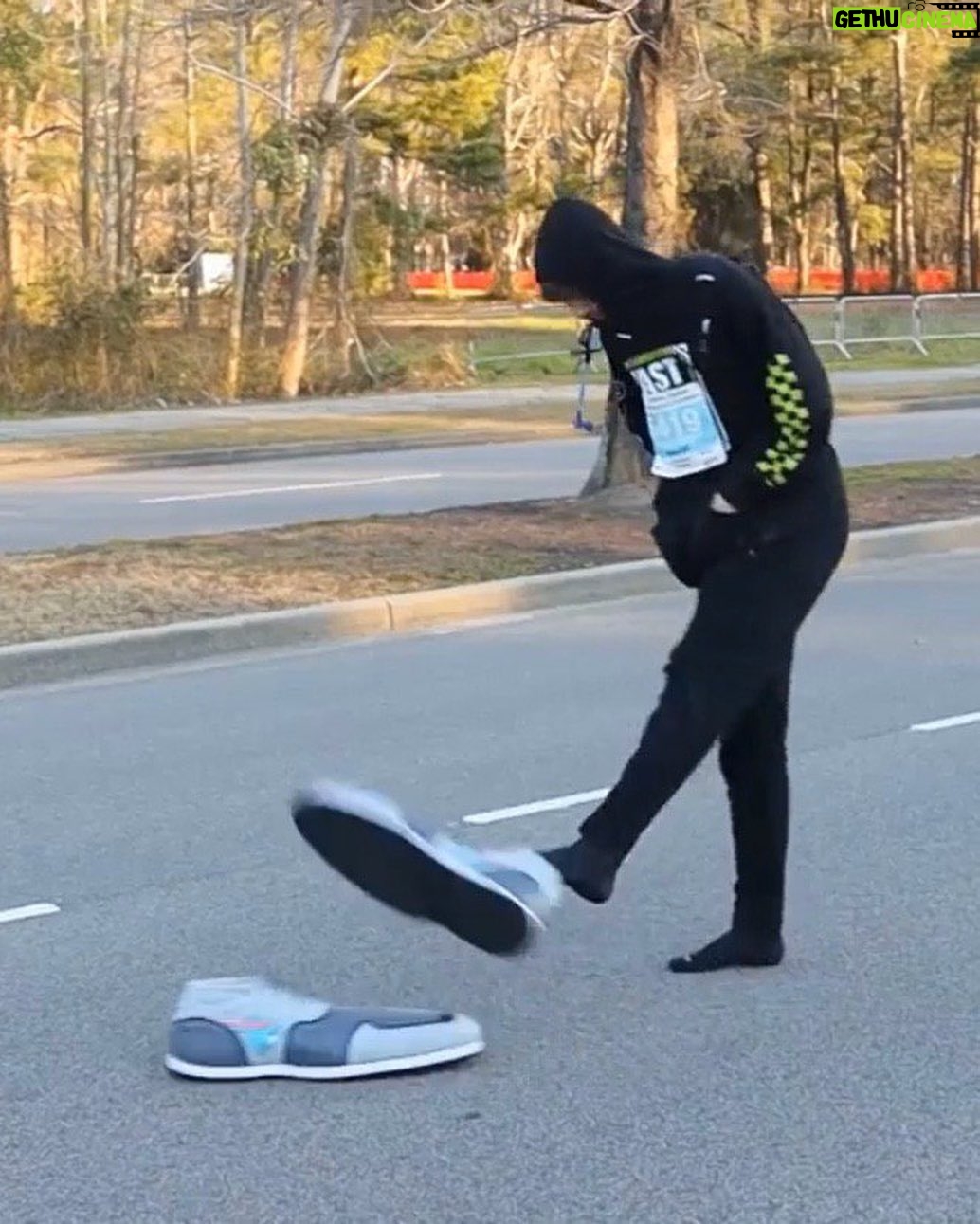 Chandler Hallow Instagram - “We ran a marathon in size 40 shoes!” GO WATCH!